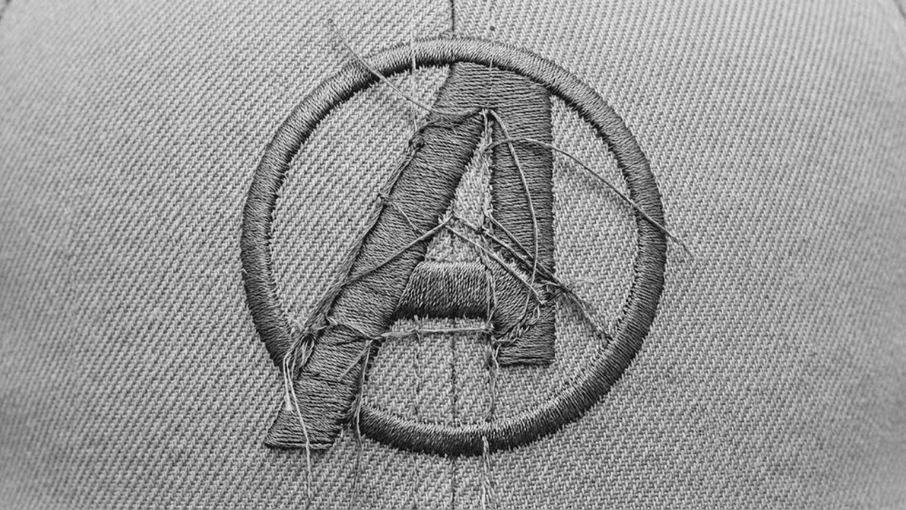Comparison of messy vs clean embroidery digitizing results